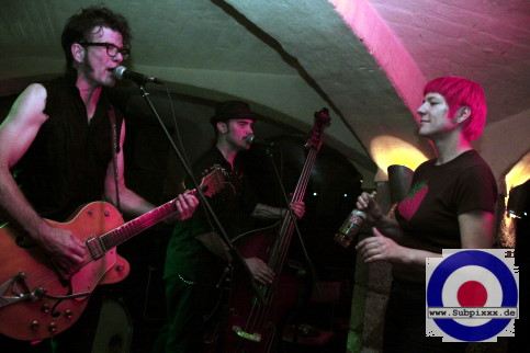 A Pony Named Olga (D) Subway To Peter, Chemnitz 17. Juni 2010 (18).JPG